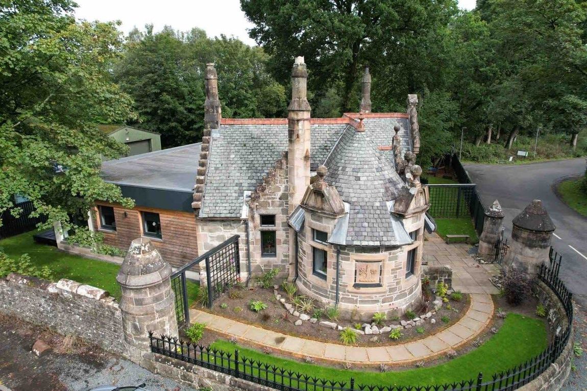 Luxury accommodation at Loch Lomond, Scotland 