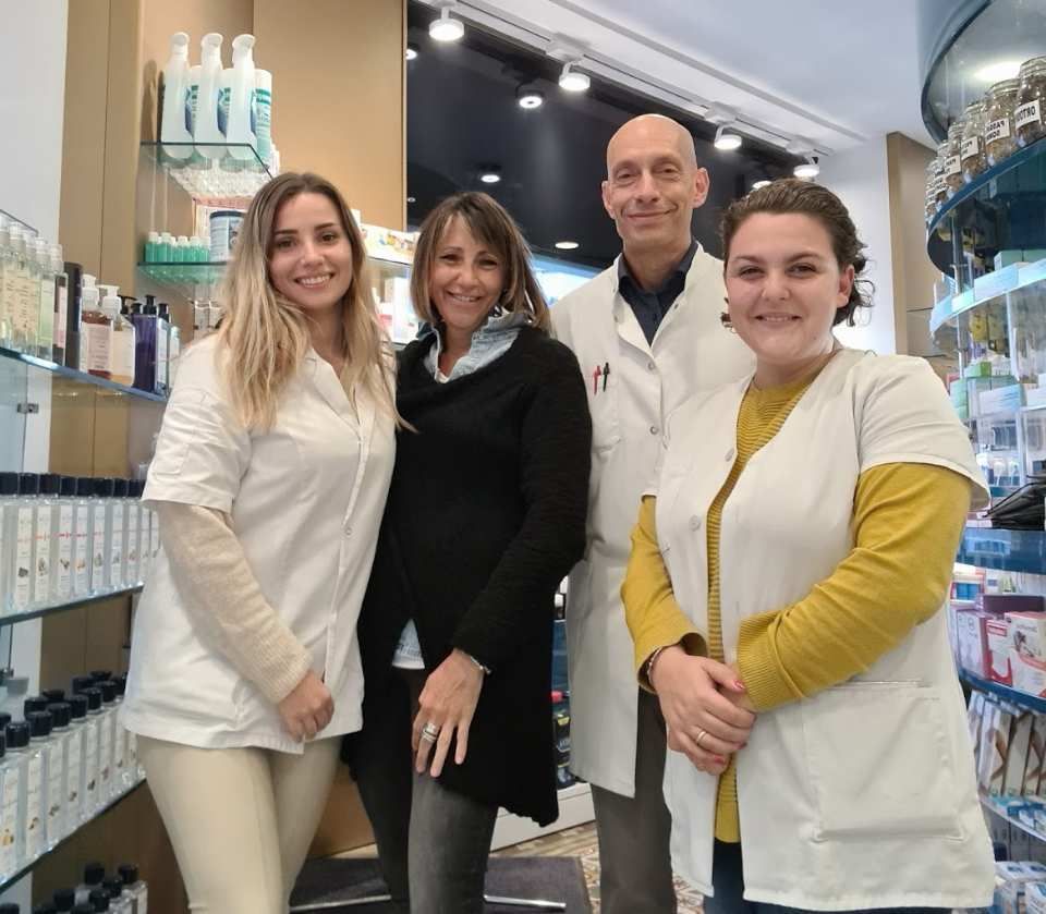 staff della farmacia - Farmacia Centrale Küng SA