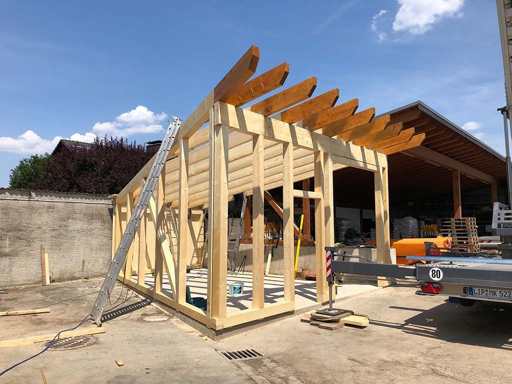 Holzgerüst Zimmerarbeiten