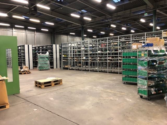 Photographie de l'entrepôt de l'entreprise