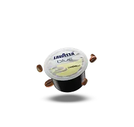 Una cápsula de café azul Lavazza flota en el aire.