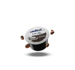 Las cápsulas de café azul Lavazza flotan en el aire.