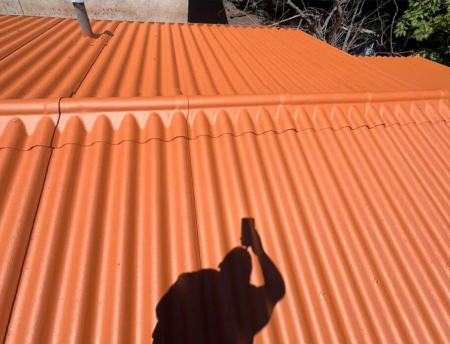 Icône de combiné téléphonique noir.