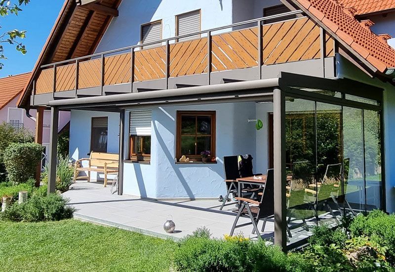 Terrassendach aus Aluminium