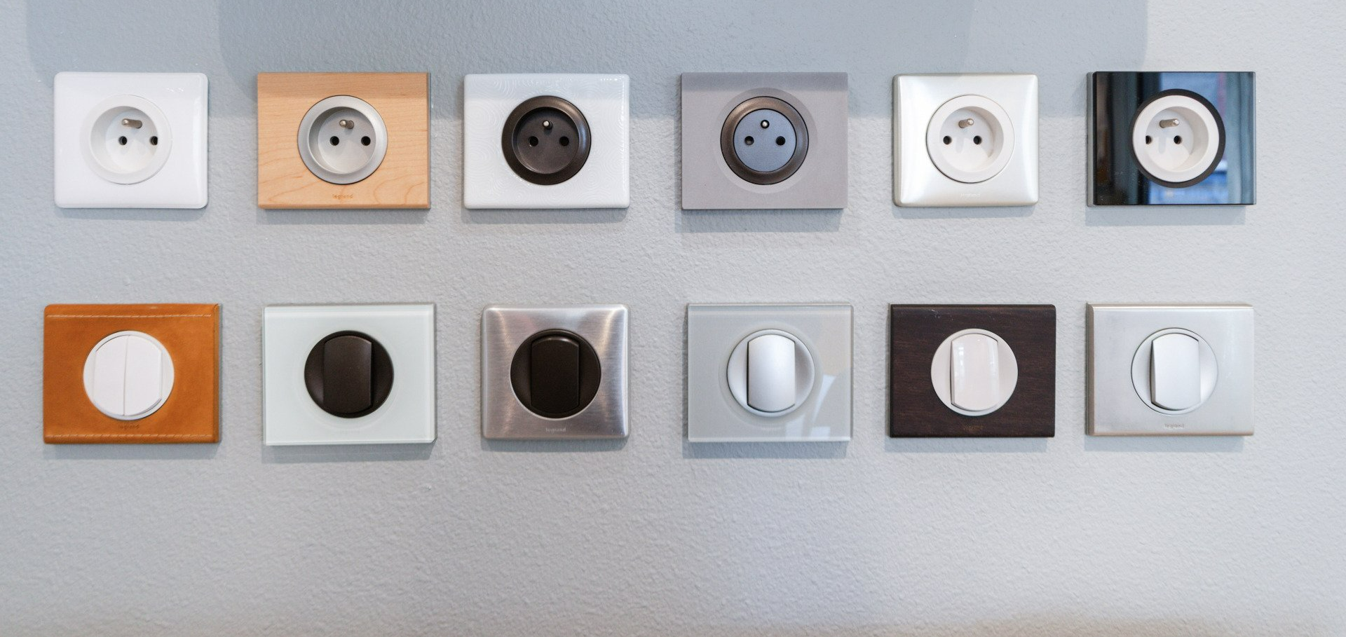 Différents modèles de prises électriques