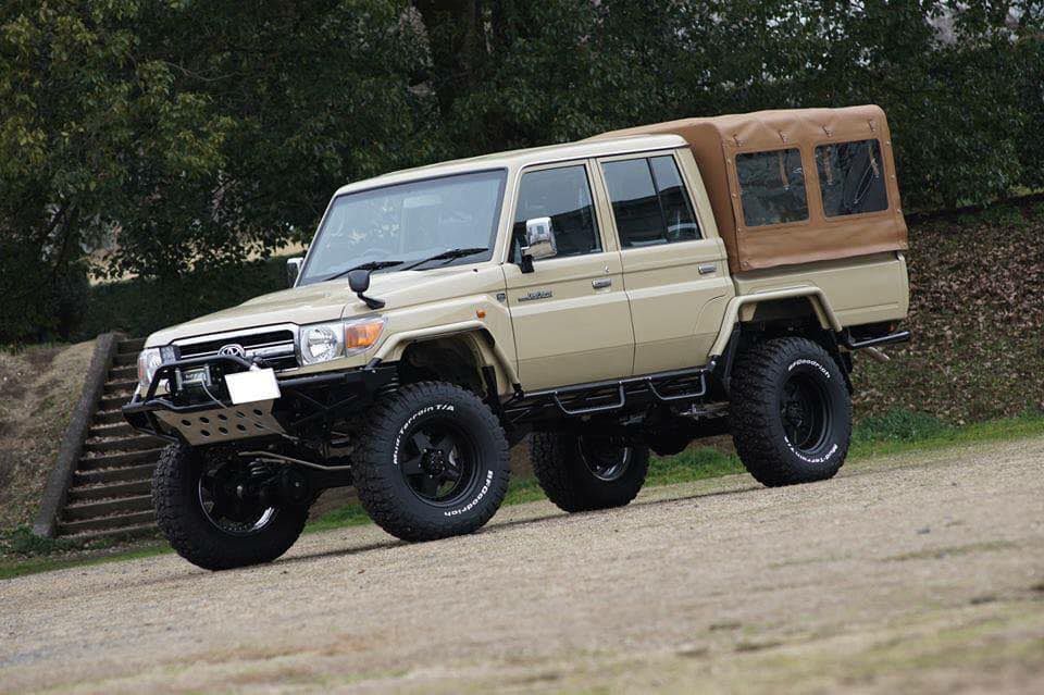 véhicule tout terrain