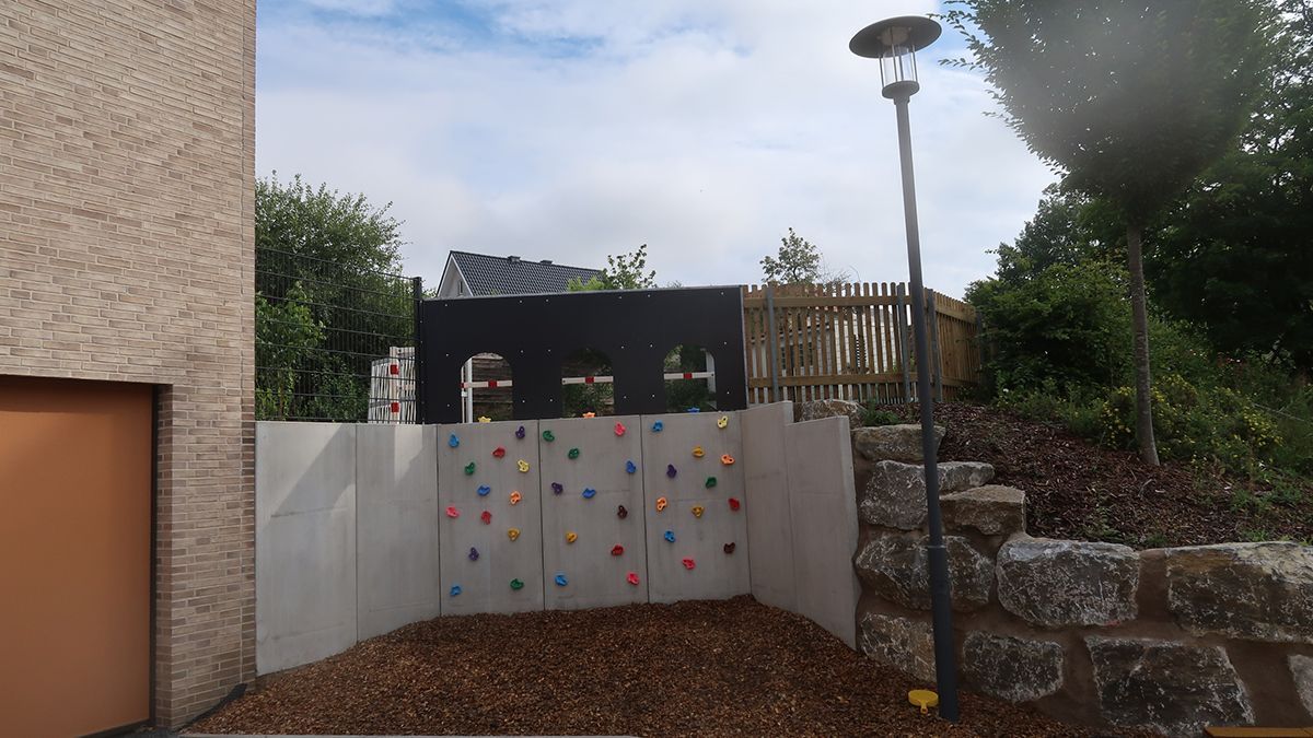 Schulhof Grundschule Marienmünster