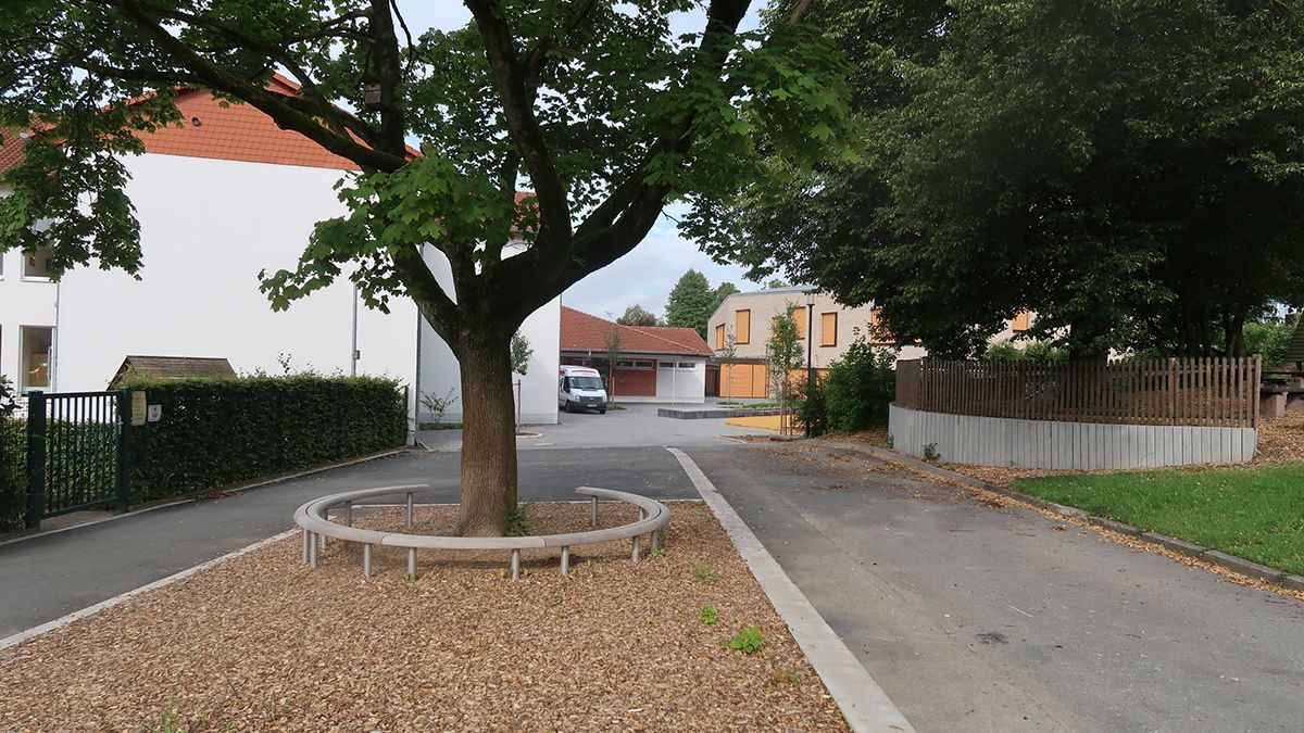 Schulhof Grundschule Marienmünster