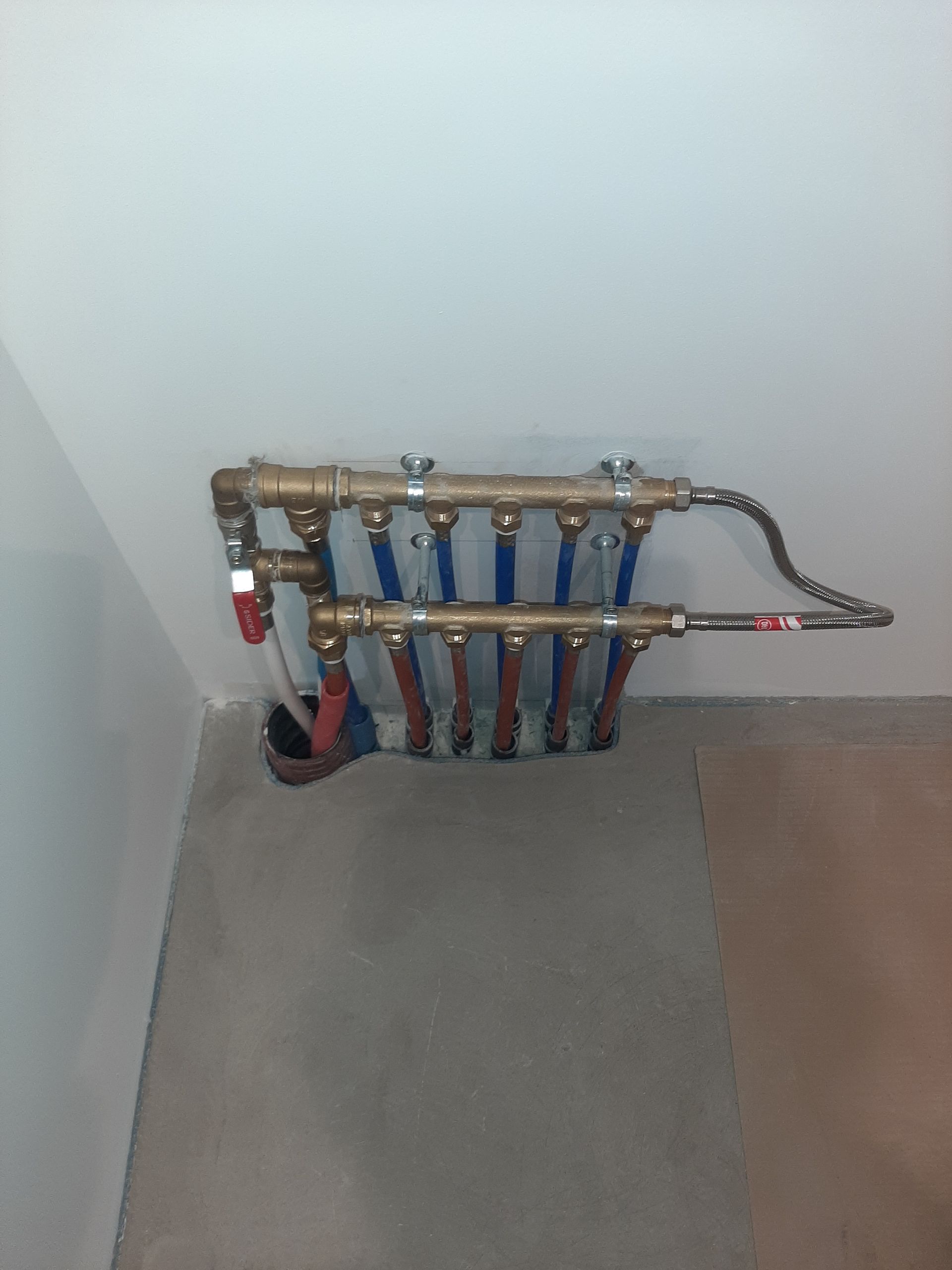 Installation de tuyauterie / plomberie