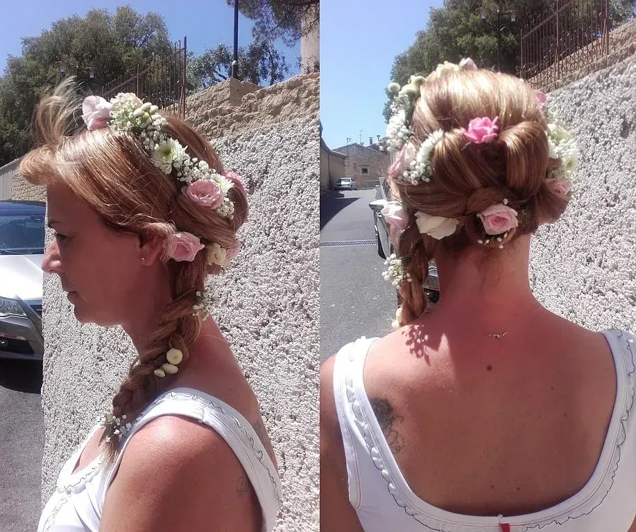 Chignon avec fleurs