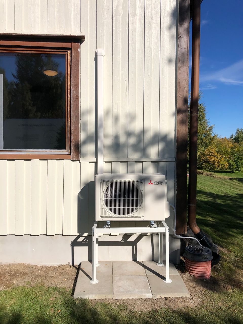 PHK Care asentaa ilmalämpöpumput taloihin