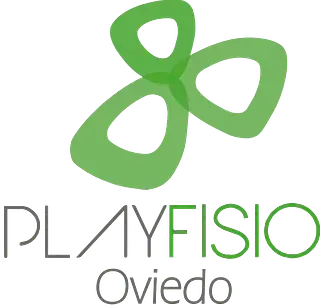 Logotipo de Playfiso Oviedo, con una forma abstracta verde encima del texto.