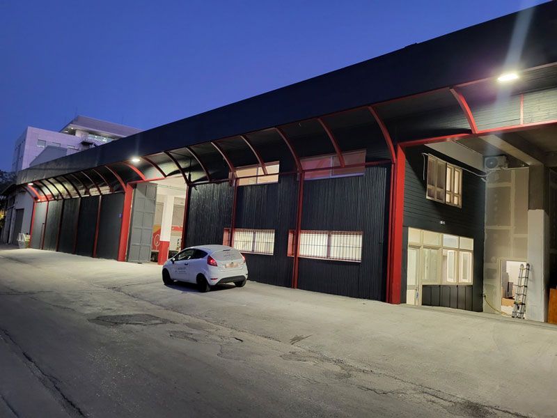 Συνεργείο Αυτοκινήτων I.X. - Φορτηγών στην Αθήνα
