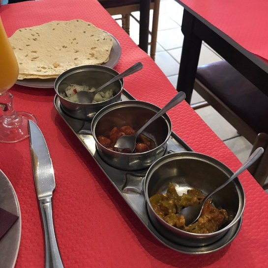 Vers la page Entrées.