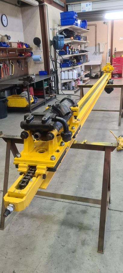 Montage pour travaux spéciaux