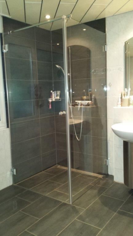 Duschglas - Glaserei Scheidegger AG in Luterbach