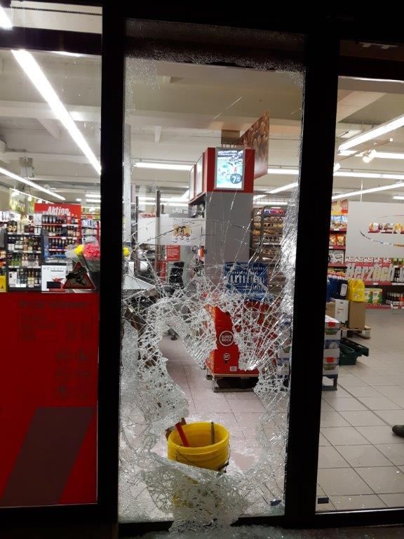 Einbruch Glasschaden - Glaserei Scheidegger AG in Luterbach