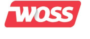 Logotipo rojo de WOSS con letras blancas dentro de una pancarta rectangular redondeada.