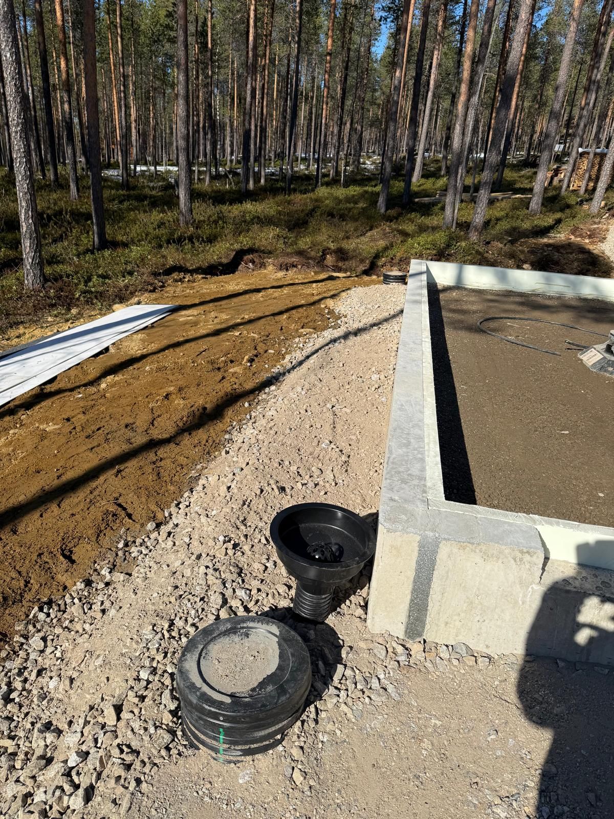 Pihan pohjatyöt ja viherrakentaminen kerralla kuntoon – Diggers Oy, Lahti.