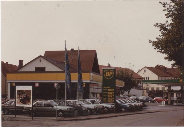 Autohaus Schlecht von 1990er