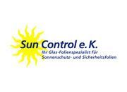 Das Logo von Sun Control EK zeigt eine gelbe Sonne.