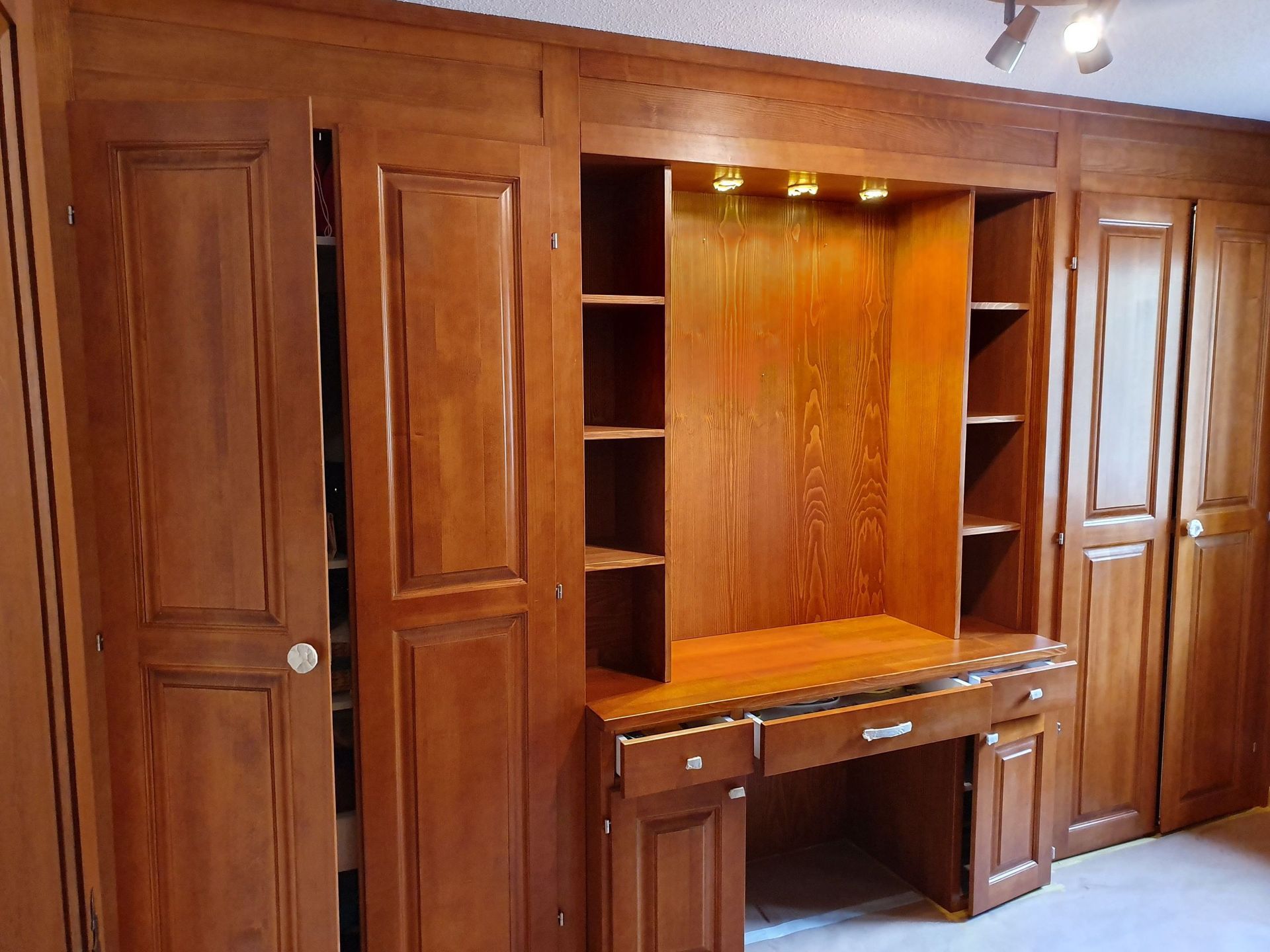 Meuble d'intérieur - GEX Peinture de rêve - Le Bouveret