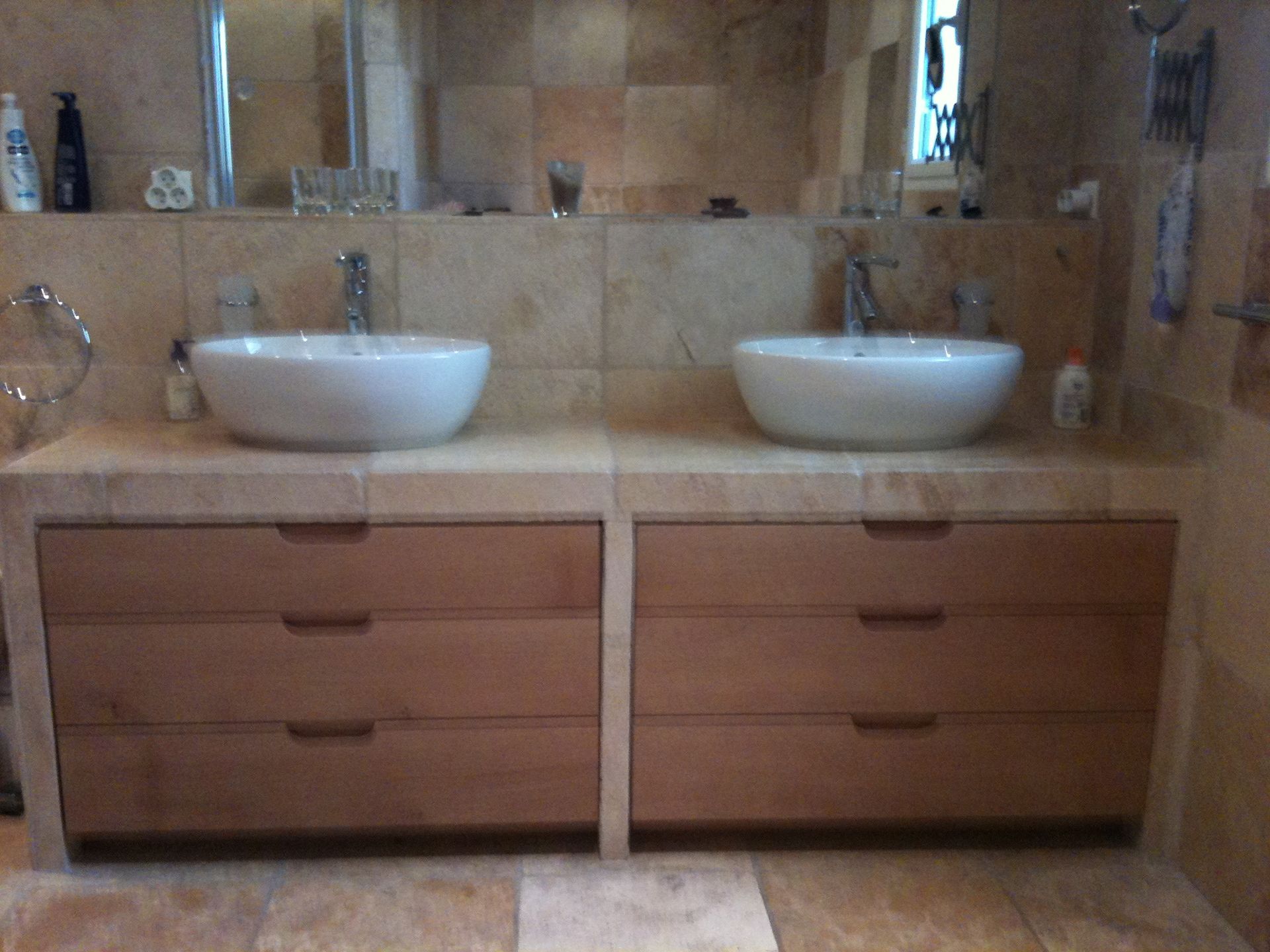 Meuble de salle de bains