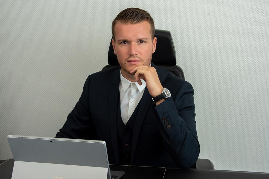 Portrait de maître Louis-Marie La Balme.