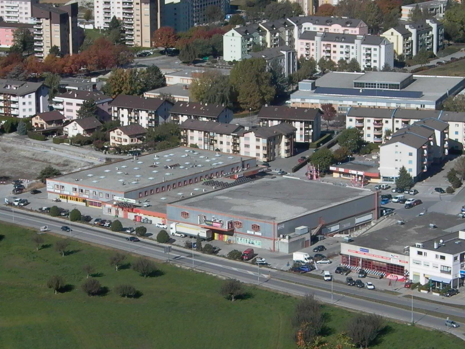 Une vue aérienne d'une ville avec beaucoup de bâtiments