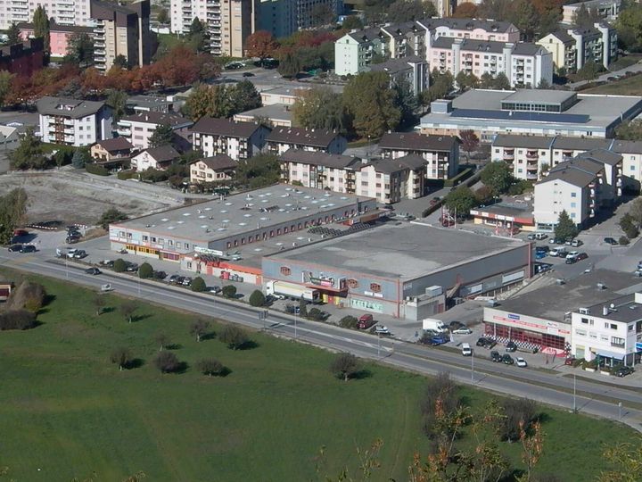 Une vue aérienne d'une ville avec beaucoup de bâtiments