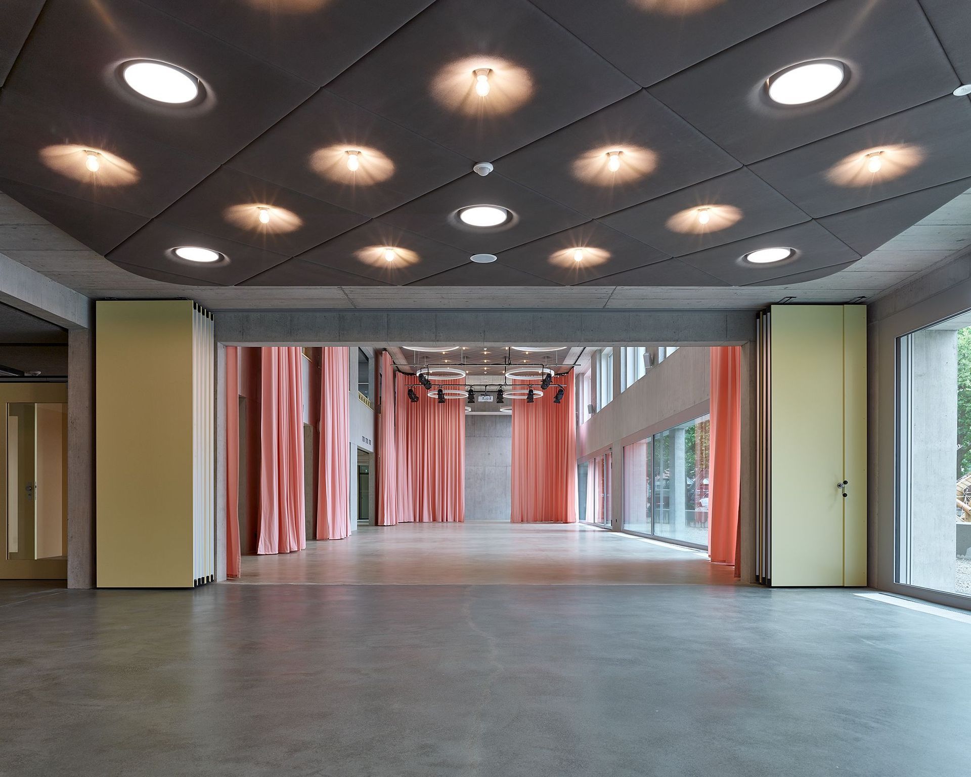 Schulhaus Kirchacker - Neuhausen