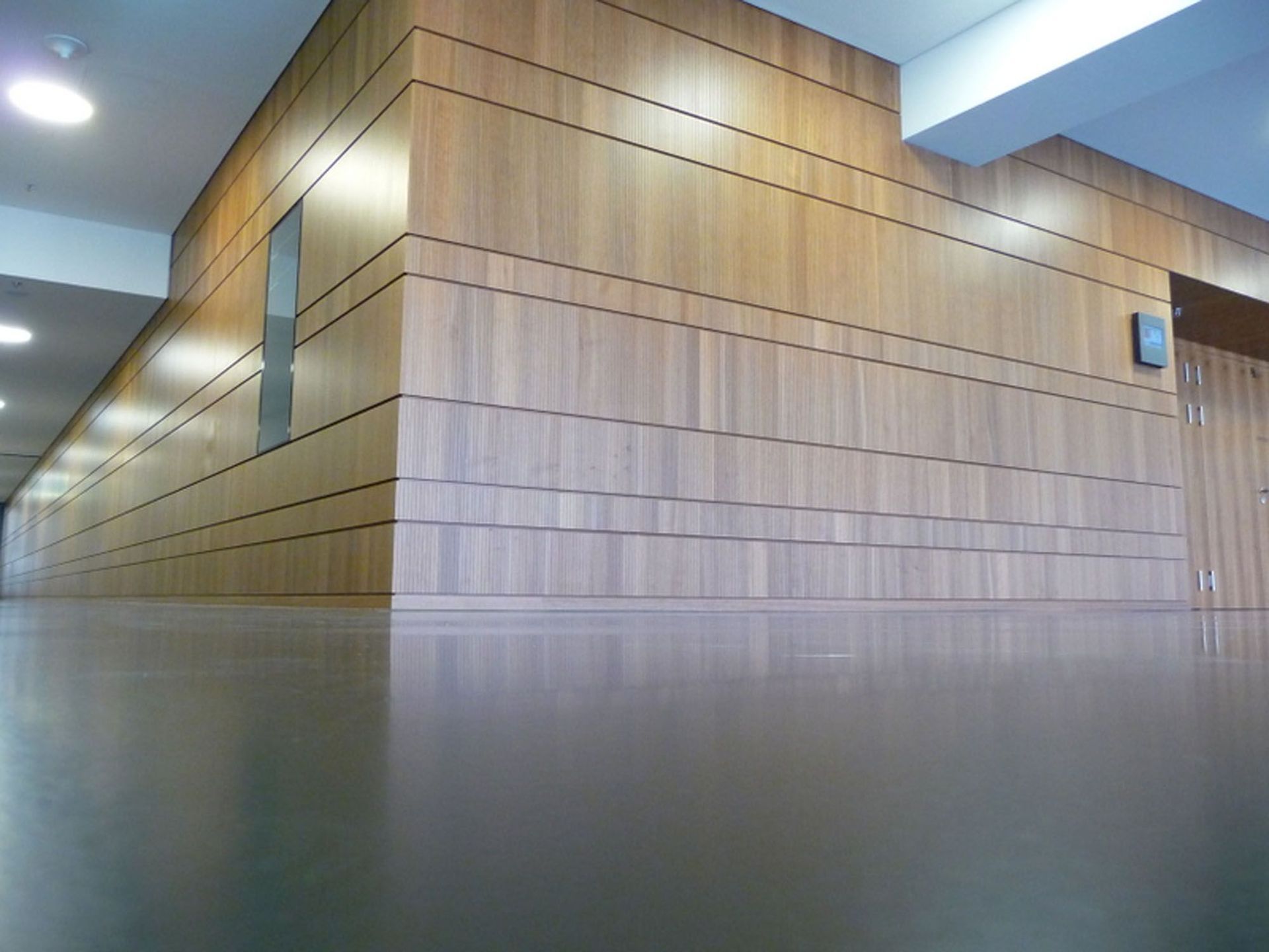 Shilpost Saal-Zürich