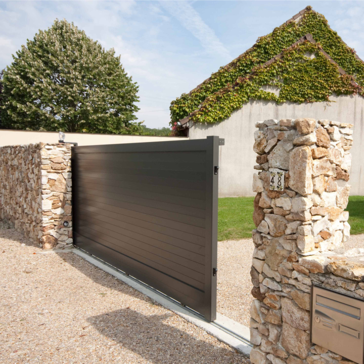 Portail coulissant automatique