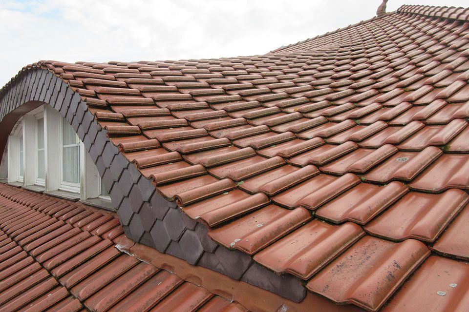 Dachdeckerarbeit von Anton Plenkers Dachdecker- & Klempnermeister, Solarteur