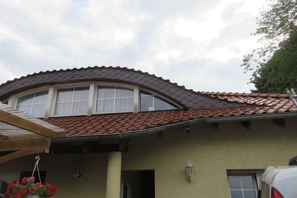 Dachdeckerarbeit von Anton Plenkers Dachdecker- & Klempnermeister, Solarteur