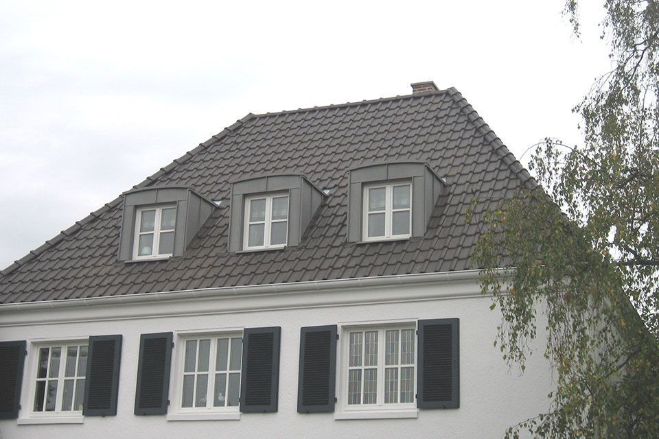 Dachdeckerarbeit von Anton Plenkers Dachdecker- & Klempnermeister, Solarteur