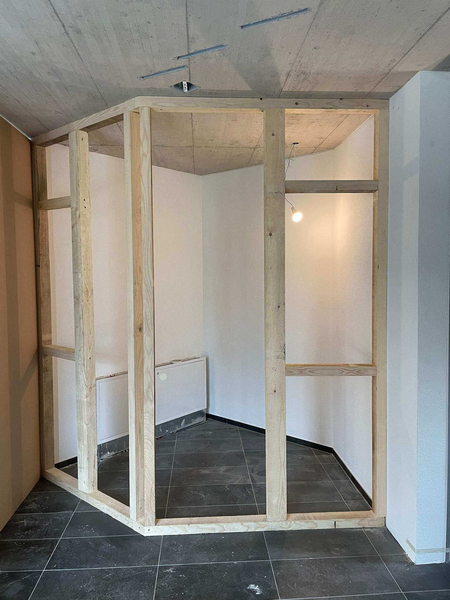 Tetto a falde - SXL Artigiani - Lavori in legno e metallo Locarno