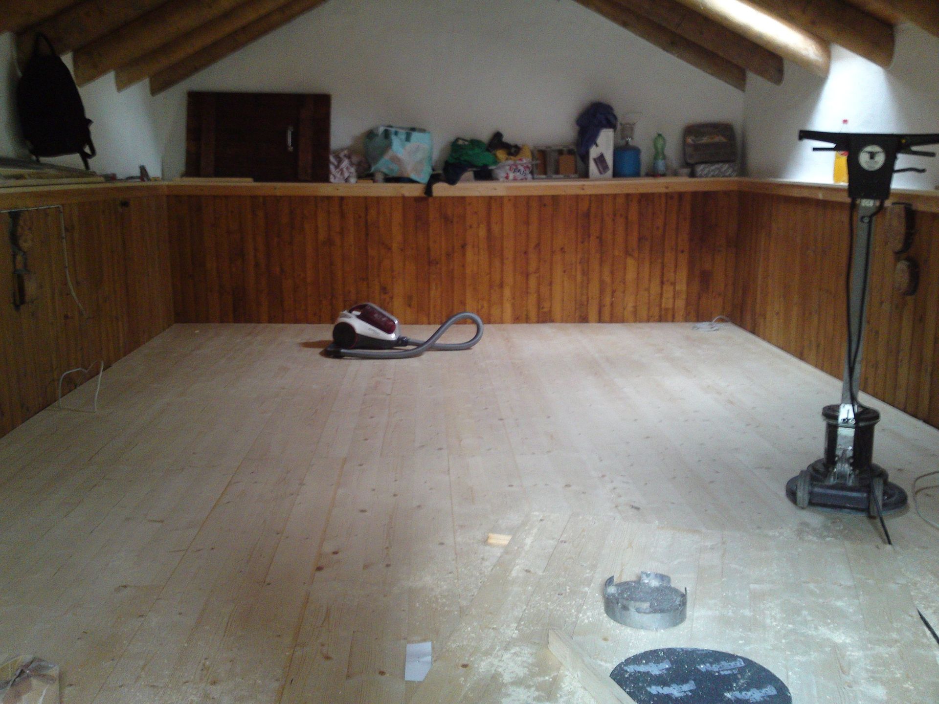 Tetto a falde - SXL Artigiani - Lavori in legno e metallo Locarno