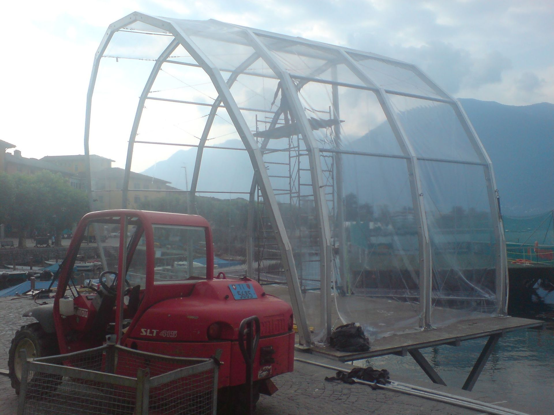 Tetto a falde - SXL Artigiani - Lavori in legno e metallo Locarno