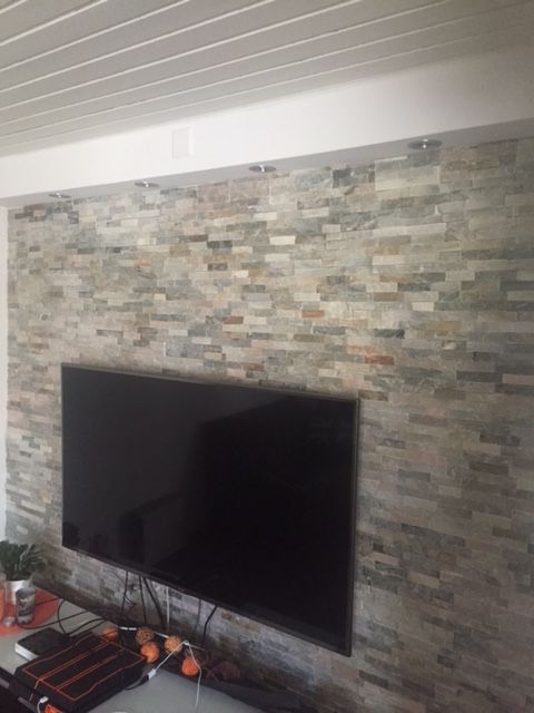 Natursteinwände in Wohnungen und Häusern - Marco Ankli & Roberto Vaquera in Rapperswil-Jona