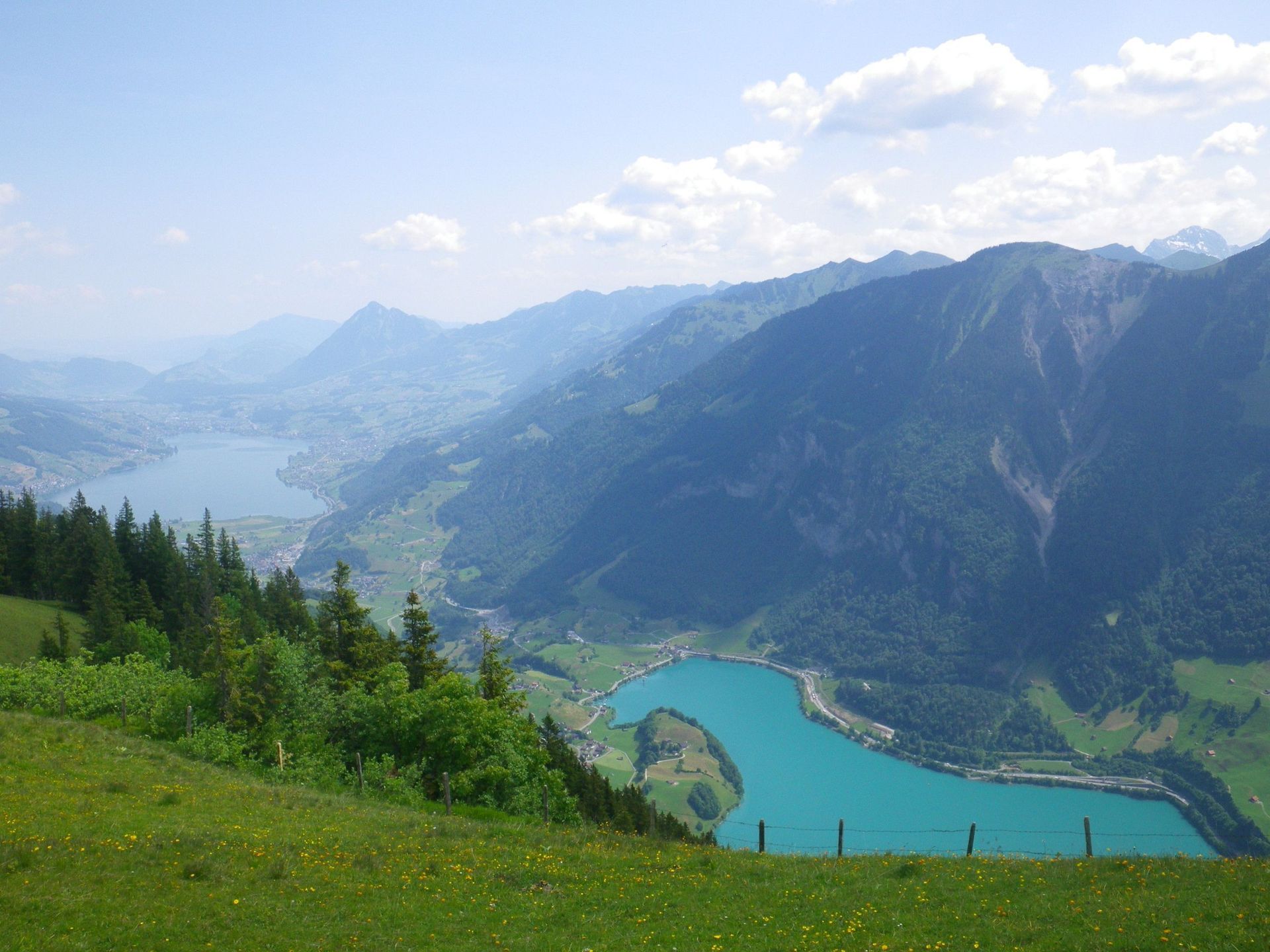 Toller Ausblick vom Sädel auf den Lungerersee und Sarnersee