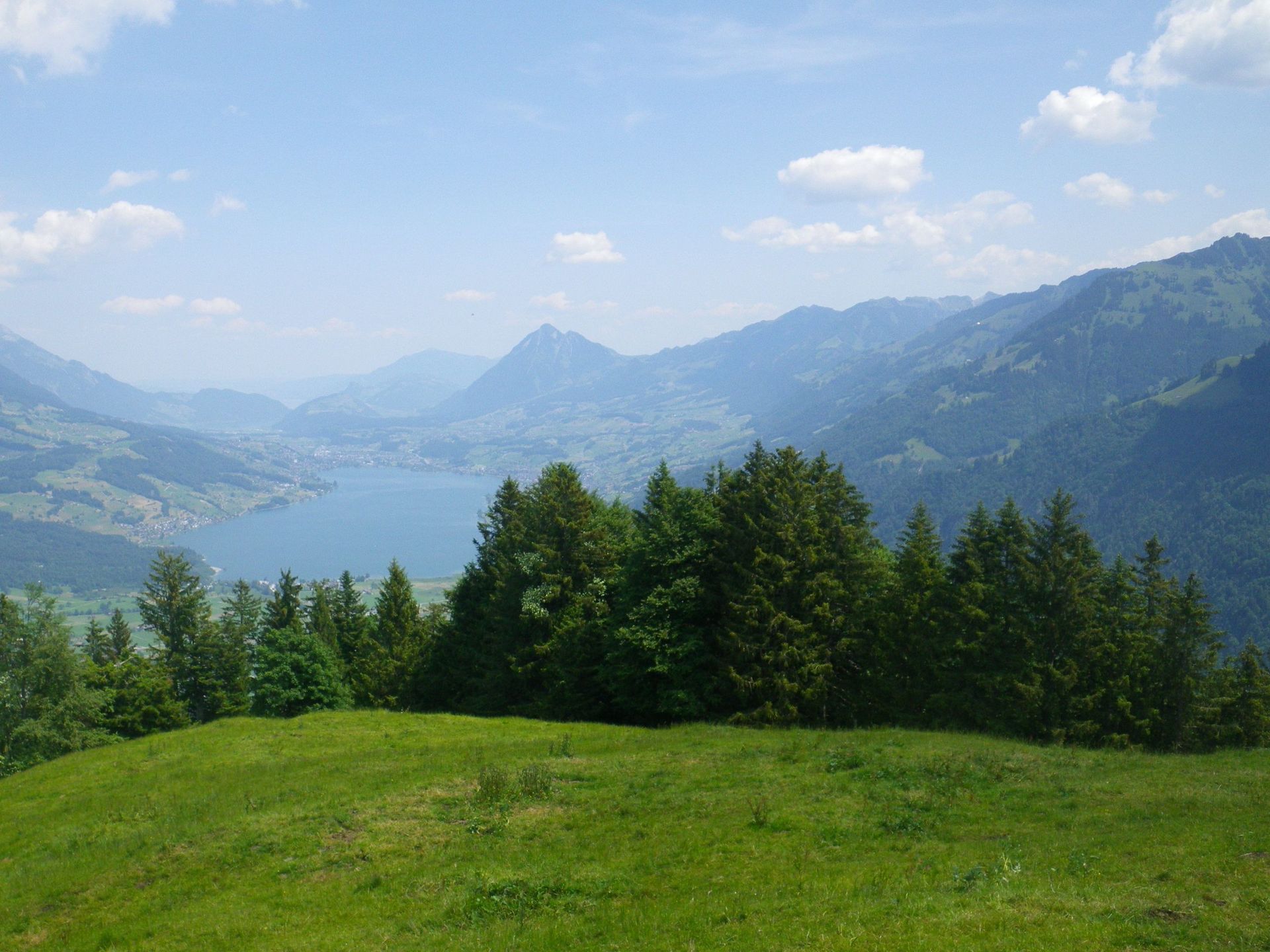 Toller Ausblick vom Sädel auf den Lungerersee und Sarnersee