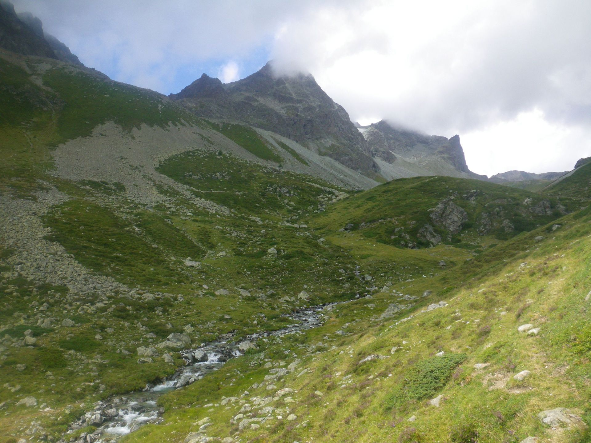 Toller Ausblick vom Sädel auf den Lungerersee und Sarnersee