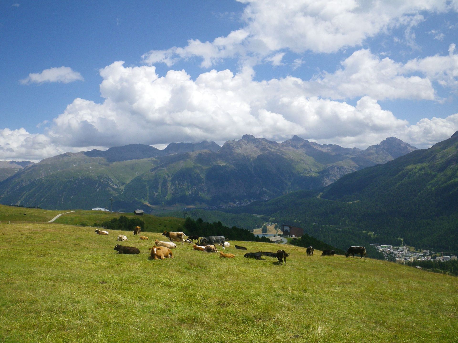Toller Ausblick vom Sädel auf den Lungerersee und Sarnersee