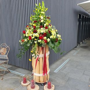 S'Bluemelädeli Schmid GmbH