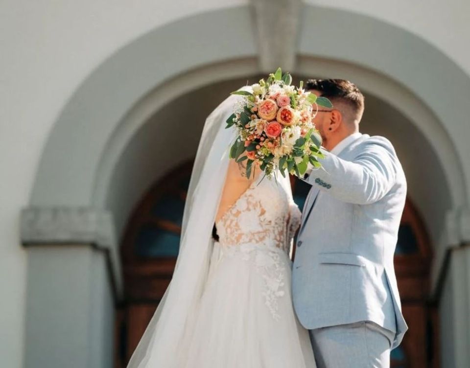 S'Bluemelädeli Schmid GmbH