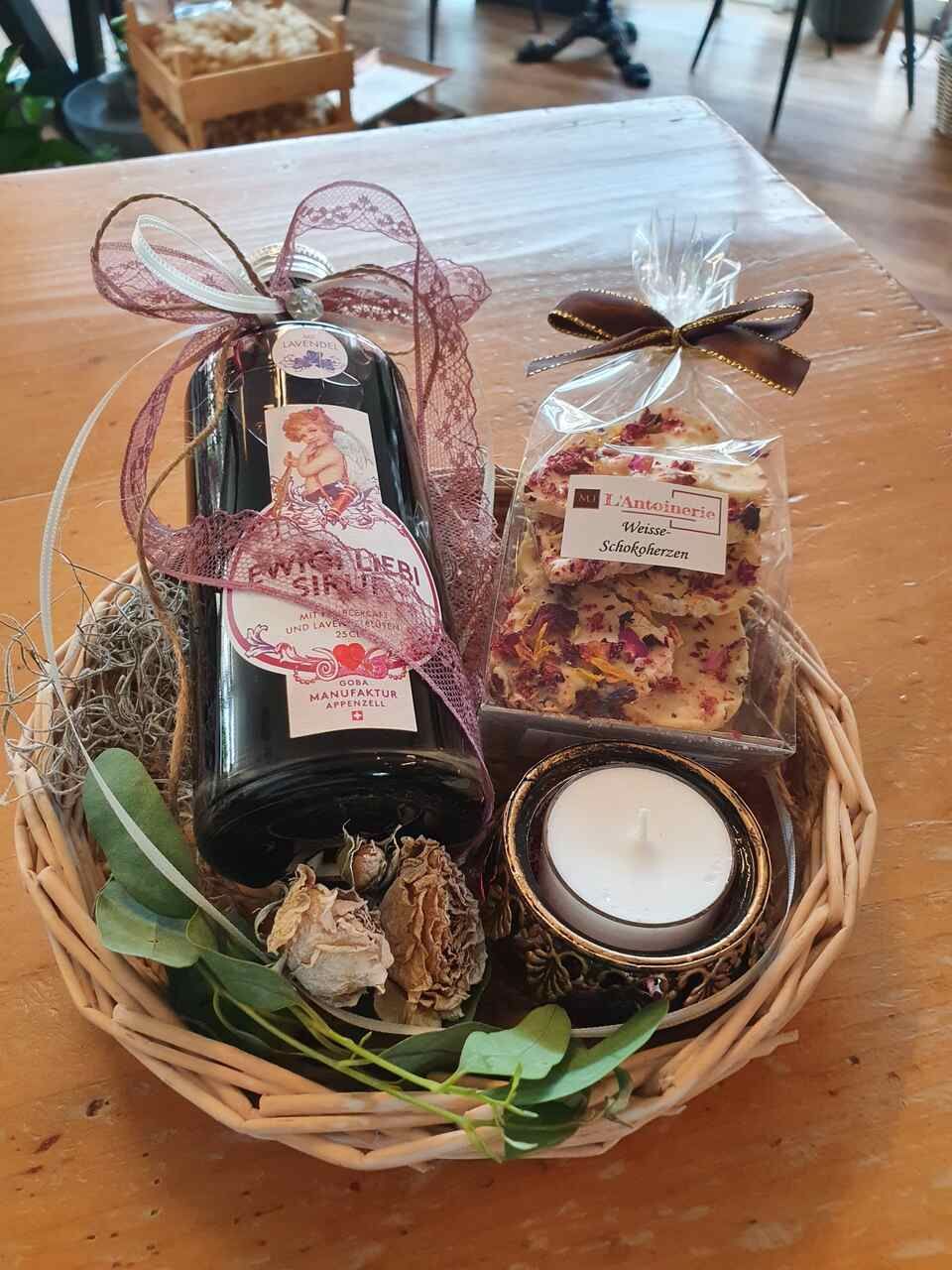 S'Bluemelädeli Schmid GmbH