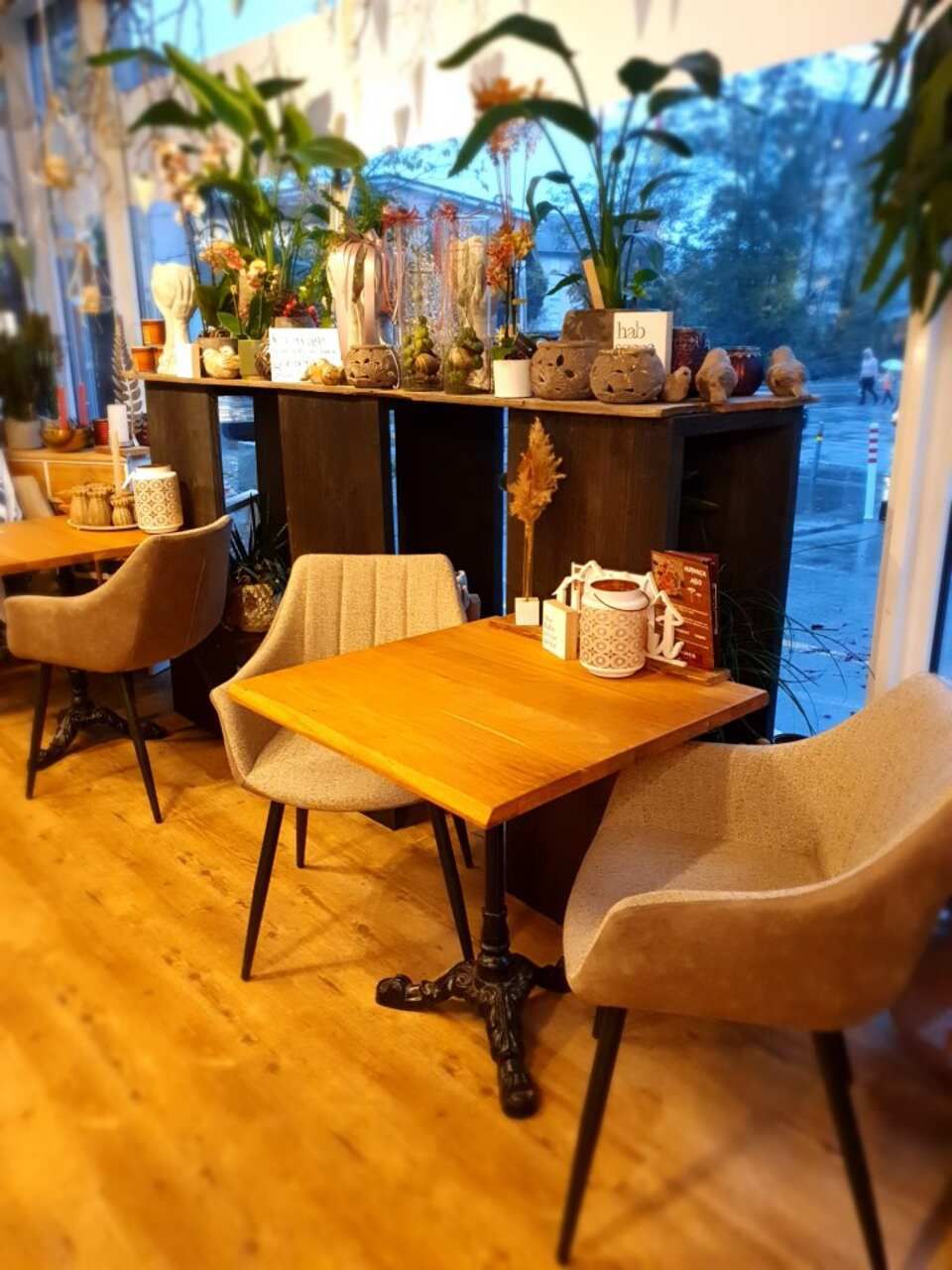 S'Bluemelädeli Schmid GmbH