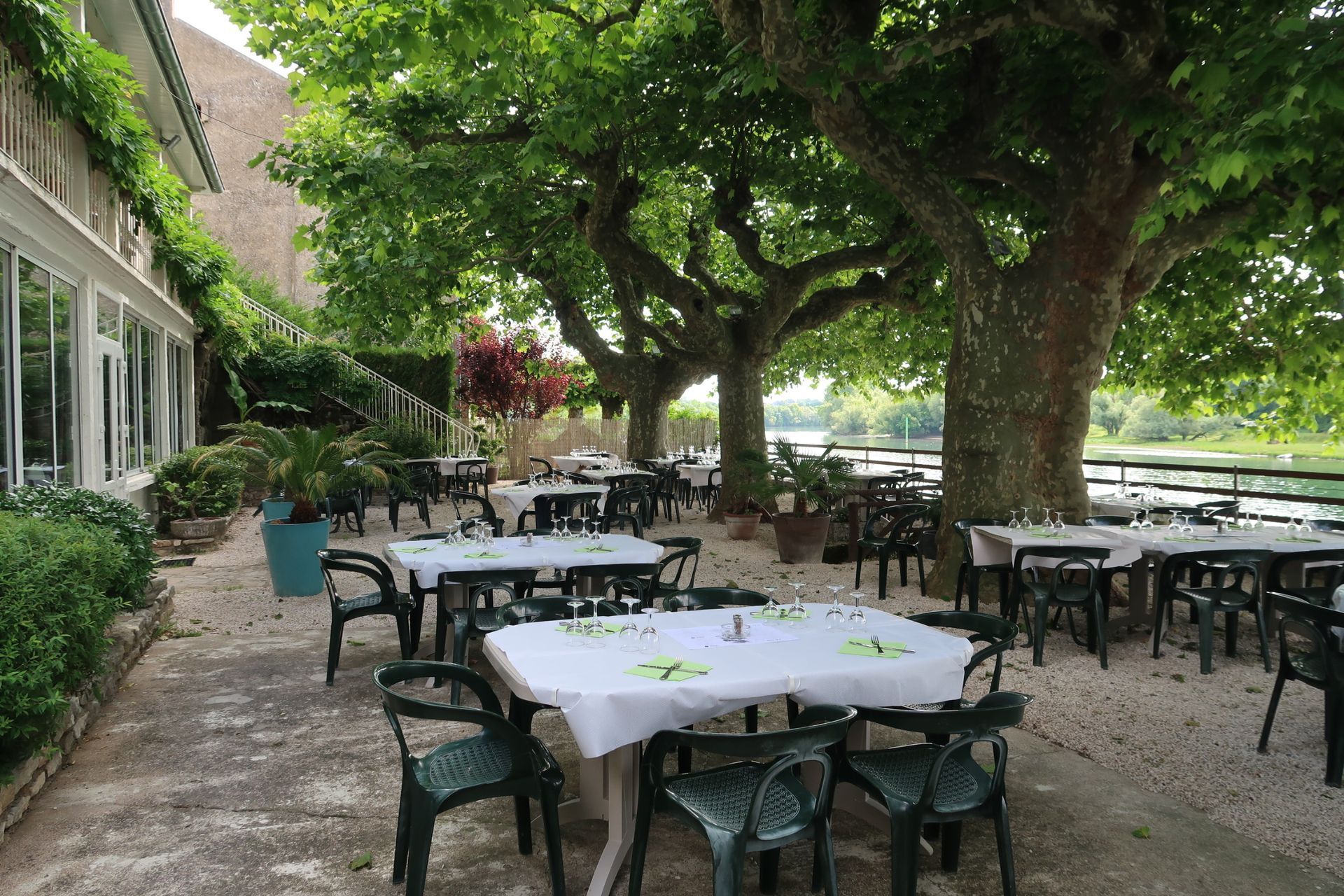 Cour du restaurant