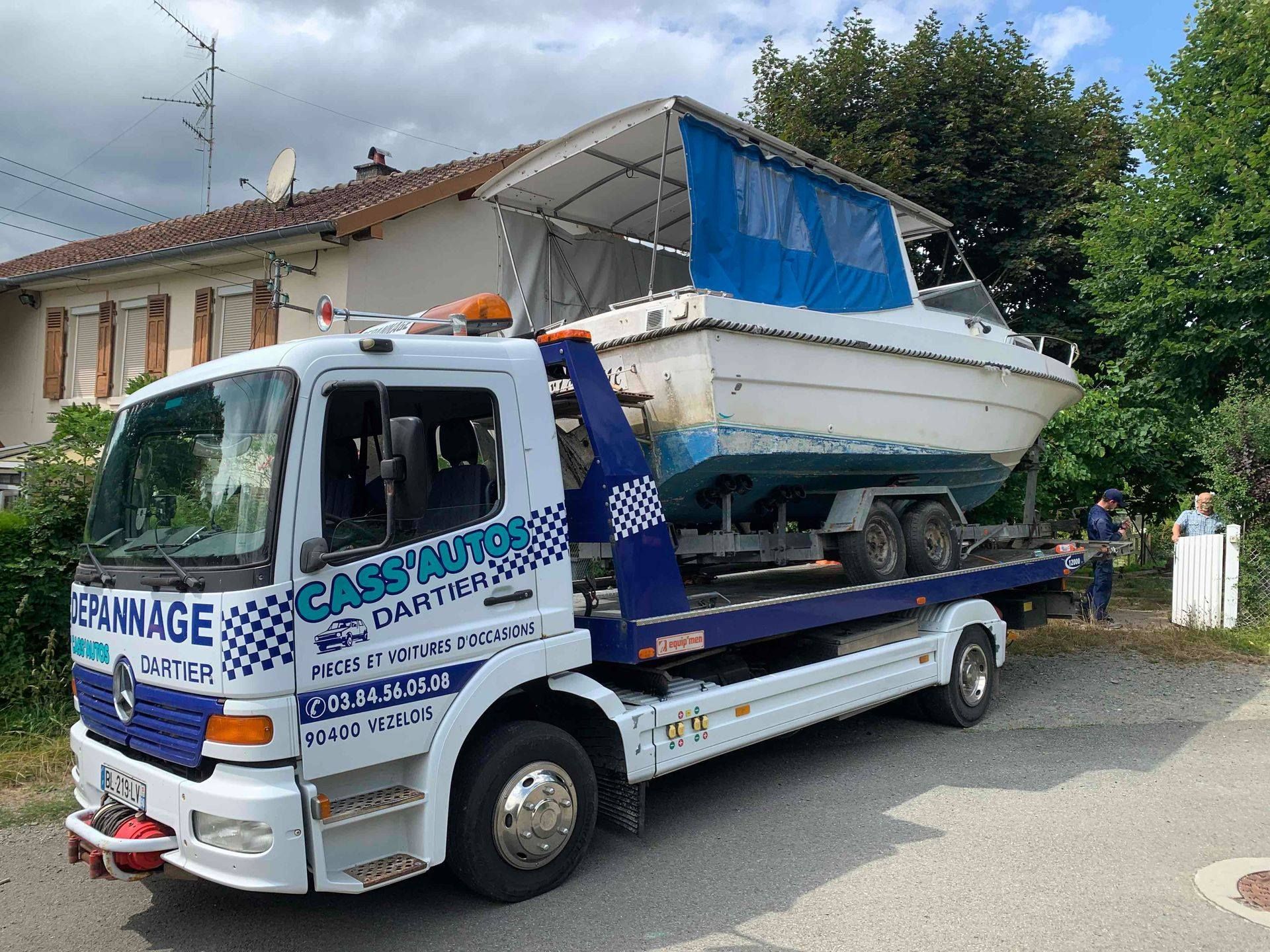 Enlèvement d'un bateau